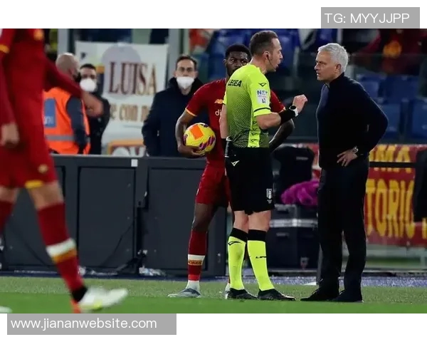 梅阿查之孙谈球场拆除计划感慨遗憾与苦涩情怀